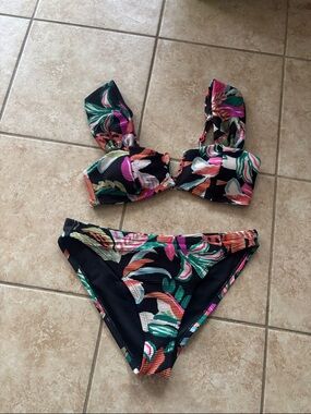 Time & Tru Floral Bikini Top is Small & Bottom is Medium
